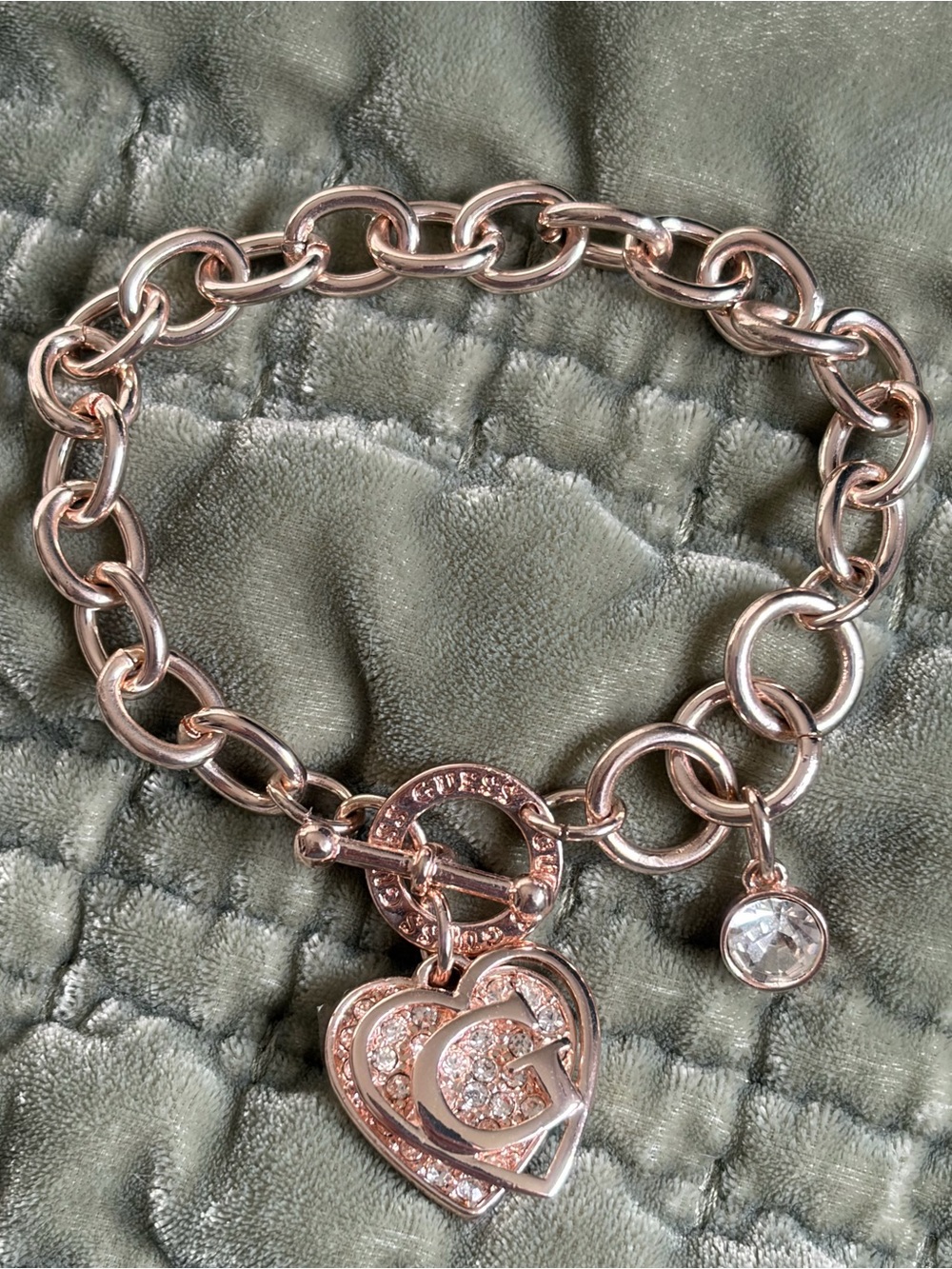 GUESS 2000s inspired Rose Gold Heart Charm Toggle Bracelet
